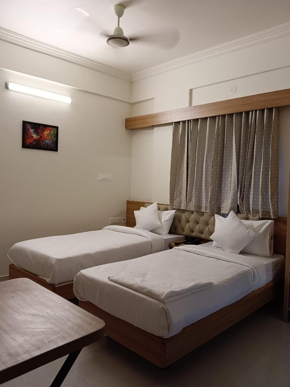 Krishna Inn Bangalore Exterior photo